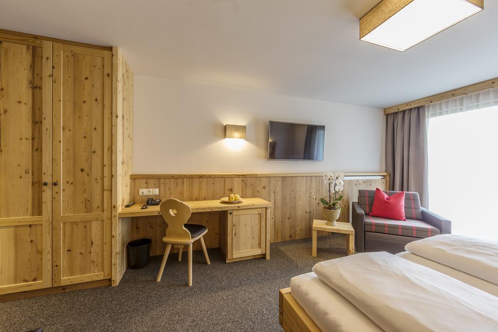 Hotel Anewandter Brunico Eksteriør billede